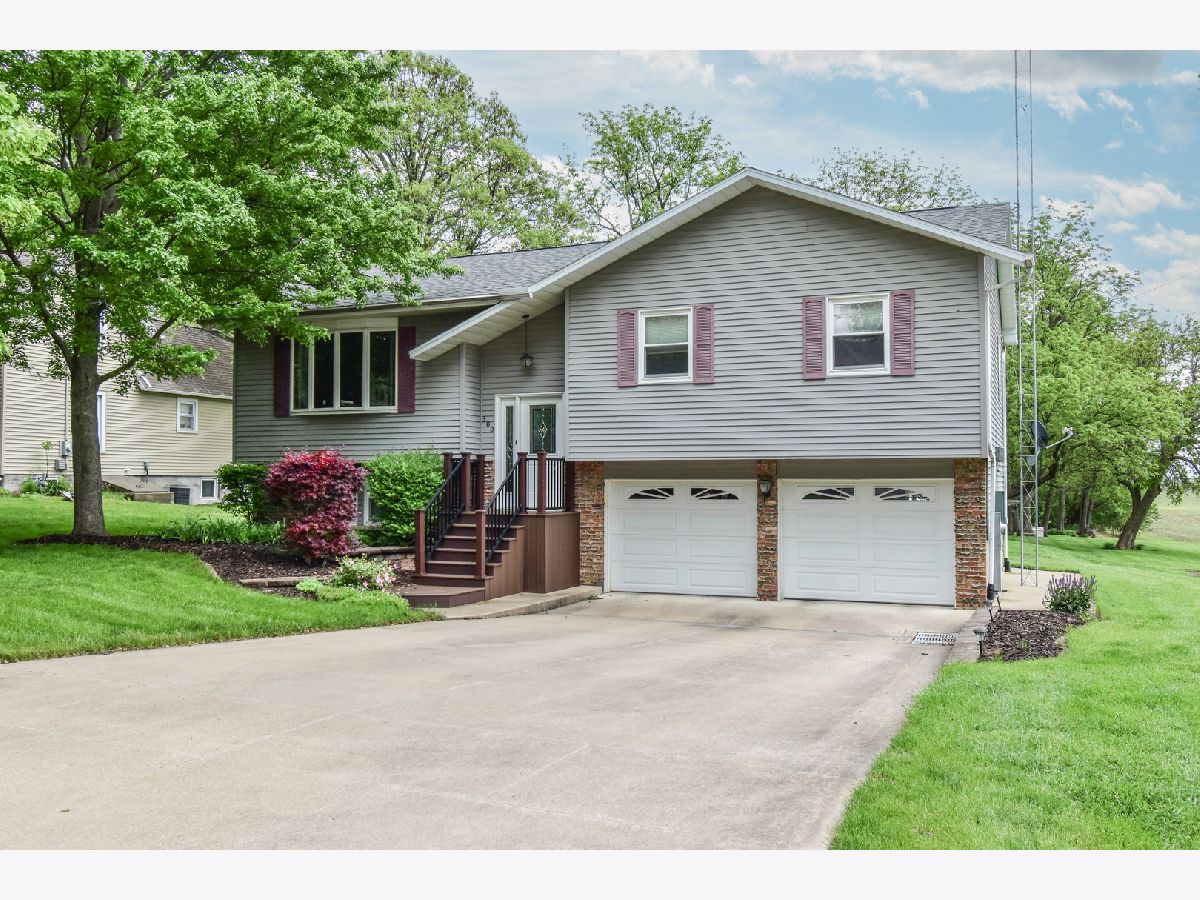  Sold Odell Illinois, 300 Elm