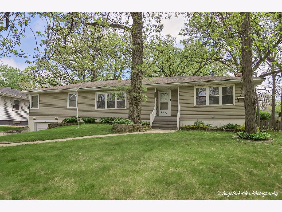 Homes Sold Pistakee Highlands Mchenry Illinois, 5704 Woodland