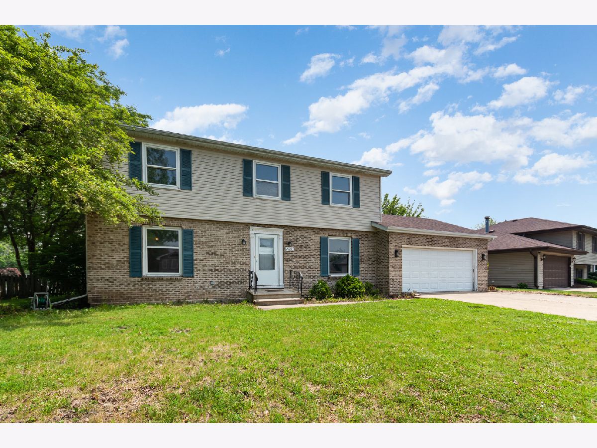 Homes Sold Mayfair Plainfield Illinois, 2600 John Bourg