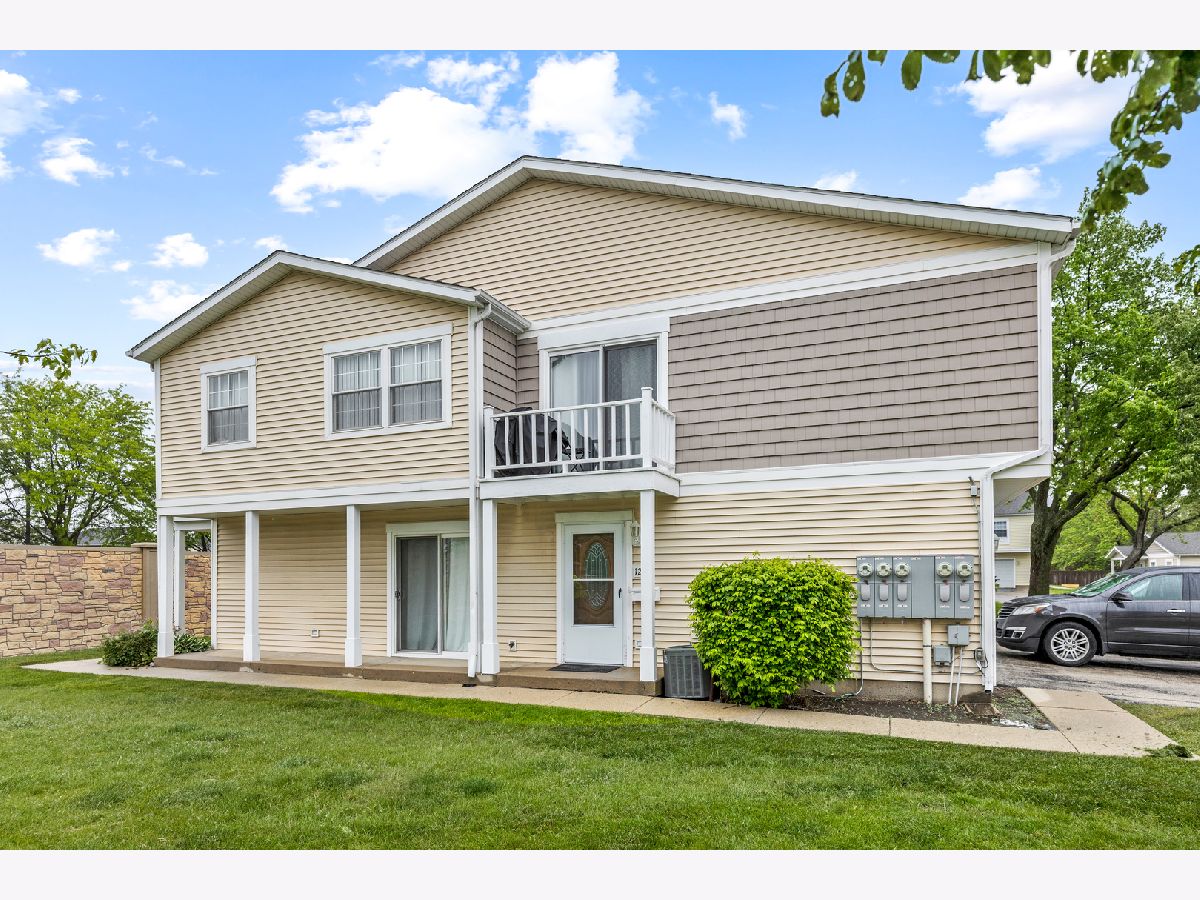 Townhomes & Condos Sold Cedar Run Wheeling Illinois, 1223 Jaspen