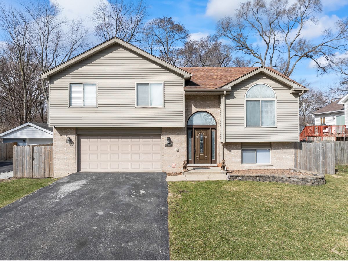  Sold East Hazel Crest Illinois, 17408 Fisk