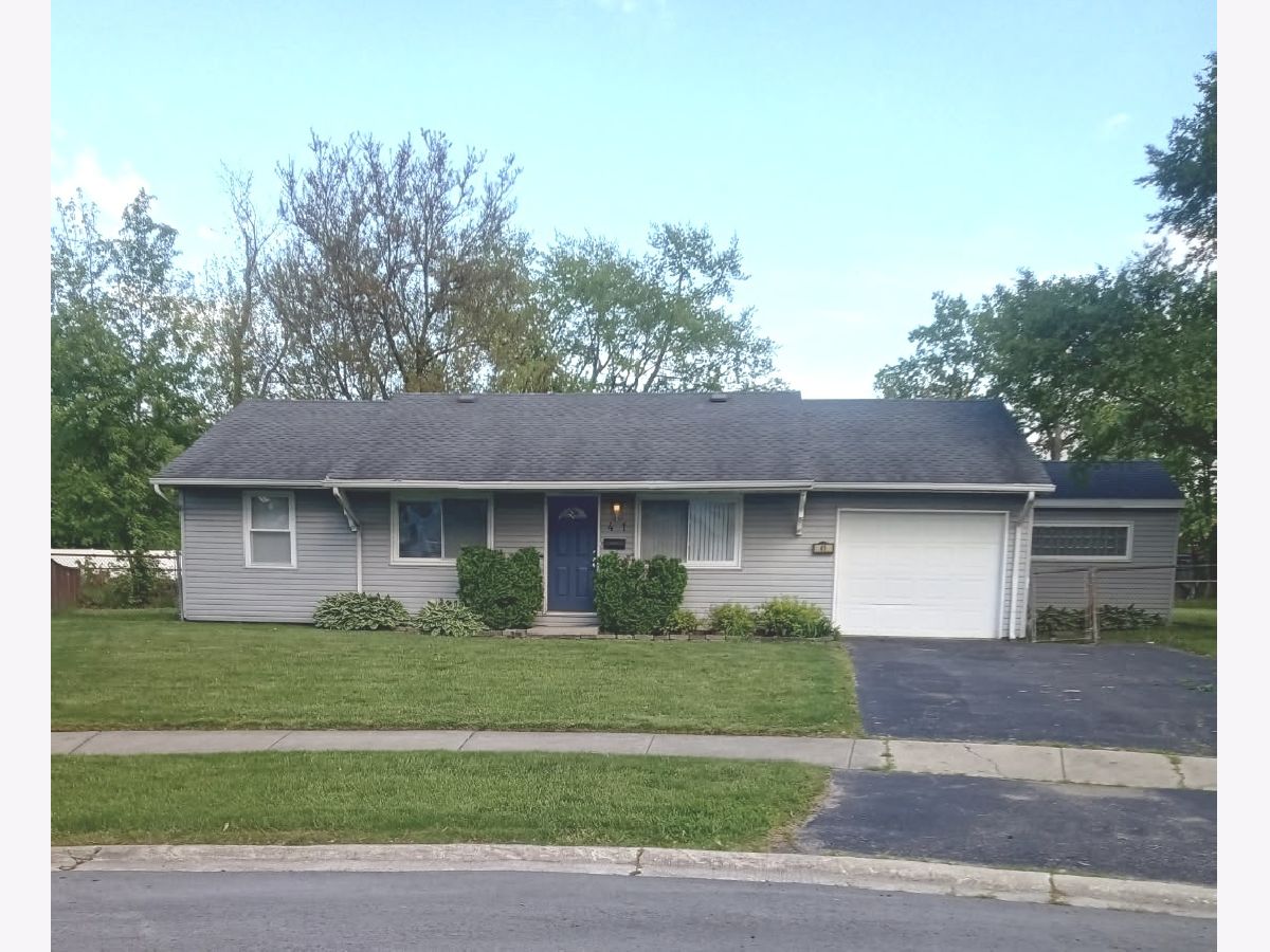  Sold Glenwood Illinois, 41 Walnut