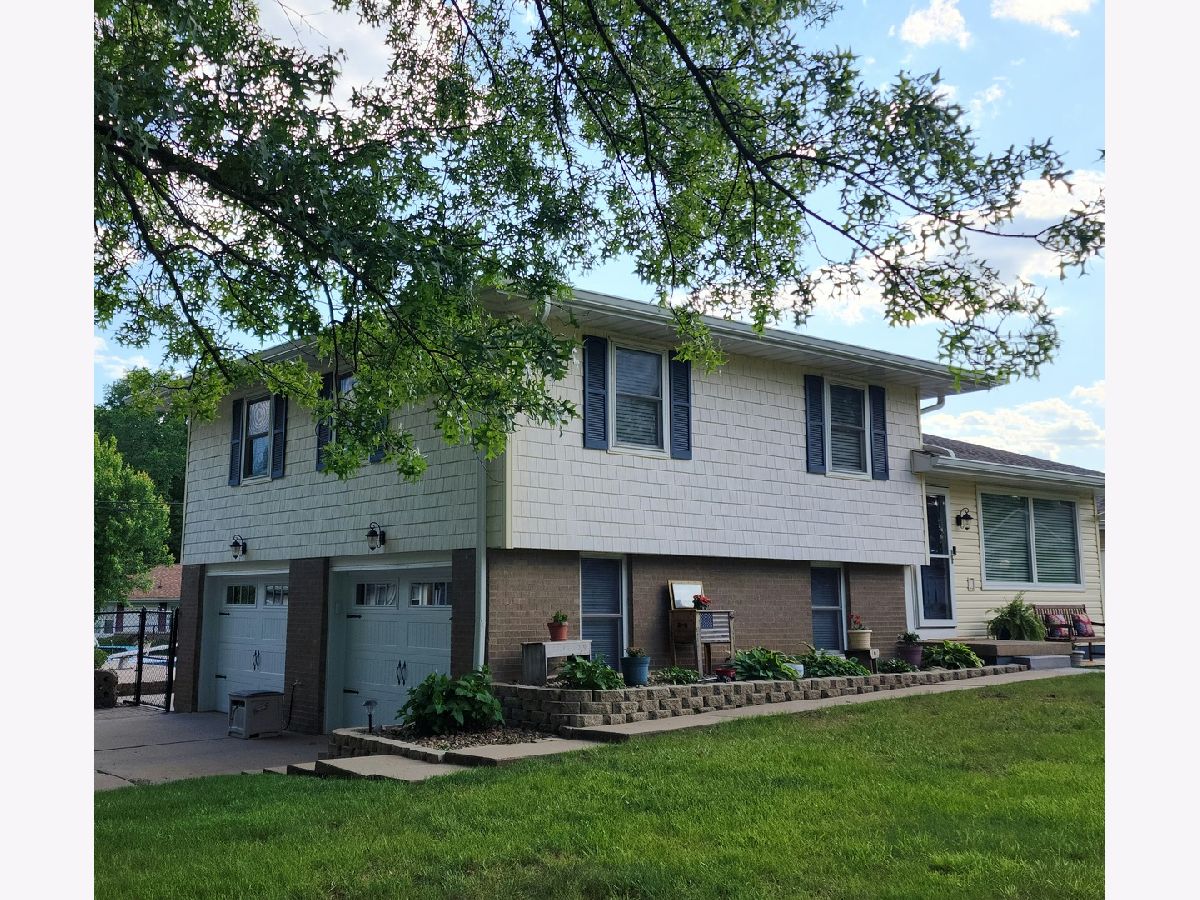  Sold Peoria Illinois, 5202 Mahark