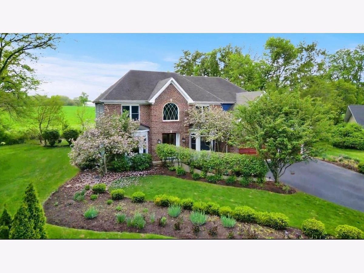 Homes & Townhomes Sold The Windings Of Ferson Creek St Charles Illinois, 42W911 Jens Jensen