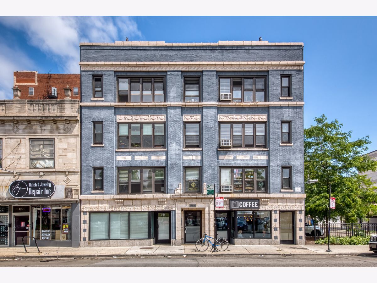 Condos & Townhomes & Homes Rented Buena Park Chicago Illinois, 944 Montrose