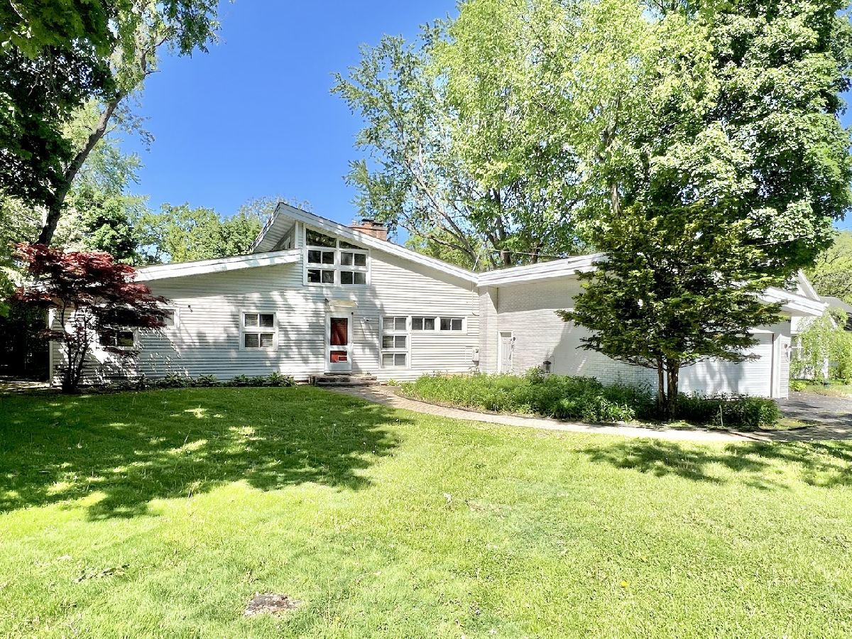  Rented North Barrington Illinois, 206 Biltmore