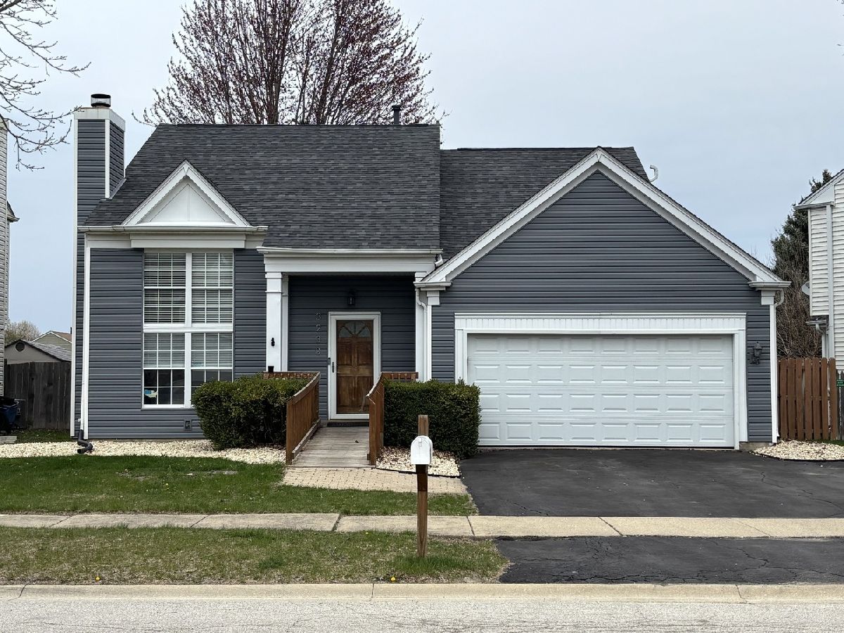Homes Sold Pheasant Creek Aurora Illinois, 3238 Gresham
