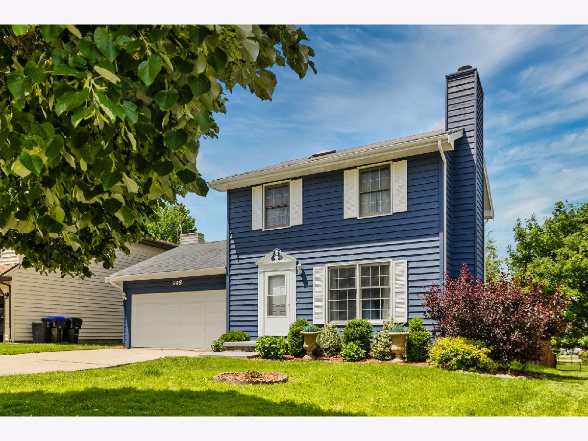 Homes & Condos & Townhomes Sold Hillcrest Bloomington Illinois, 1316 Challis