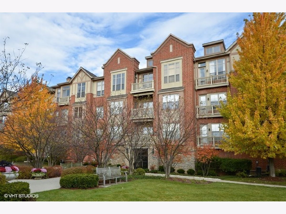 Condos & Townhomes Sold Shermer Place Northbrook Illinois, 1950 Farnsworth