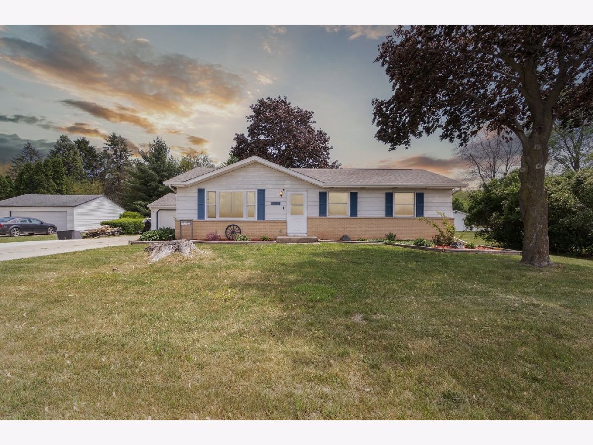  Sold Beloit Wisconsin, 2383 Prairie