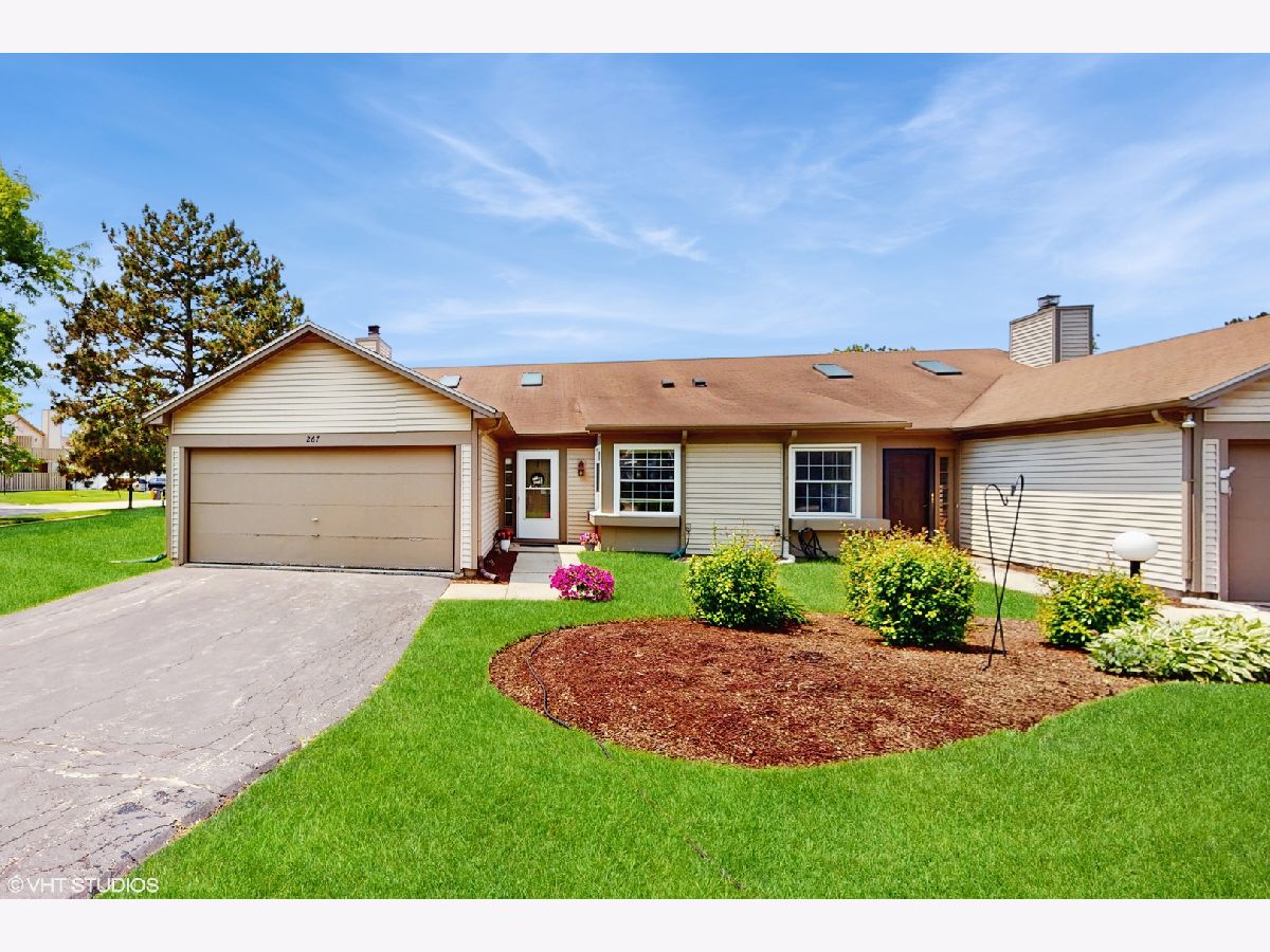 Townhomes & Condos & Homes Sold Streamwood Green Streamwood Illinois, 267 Juniper