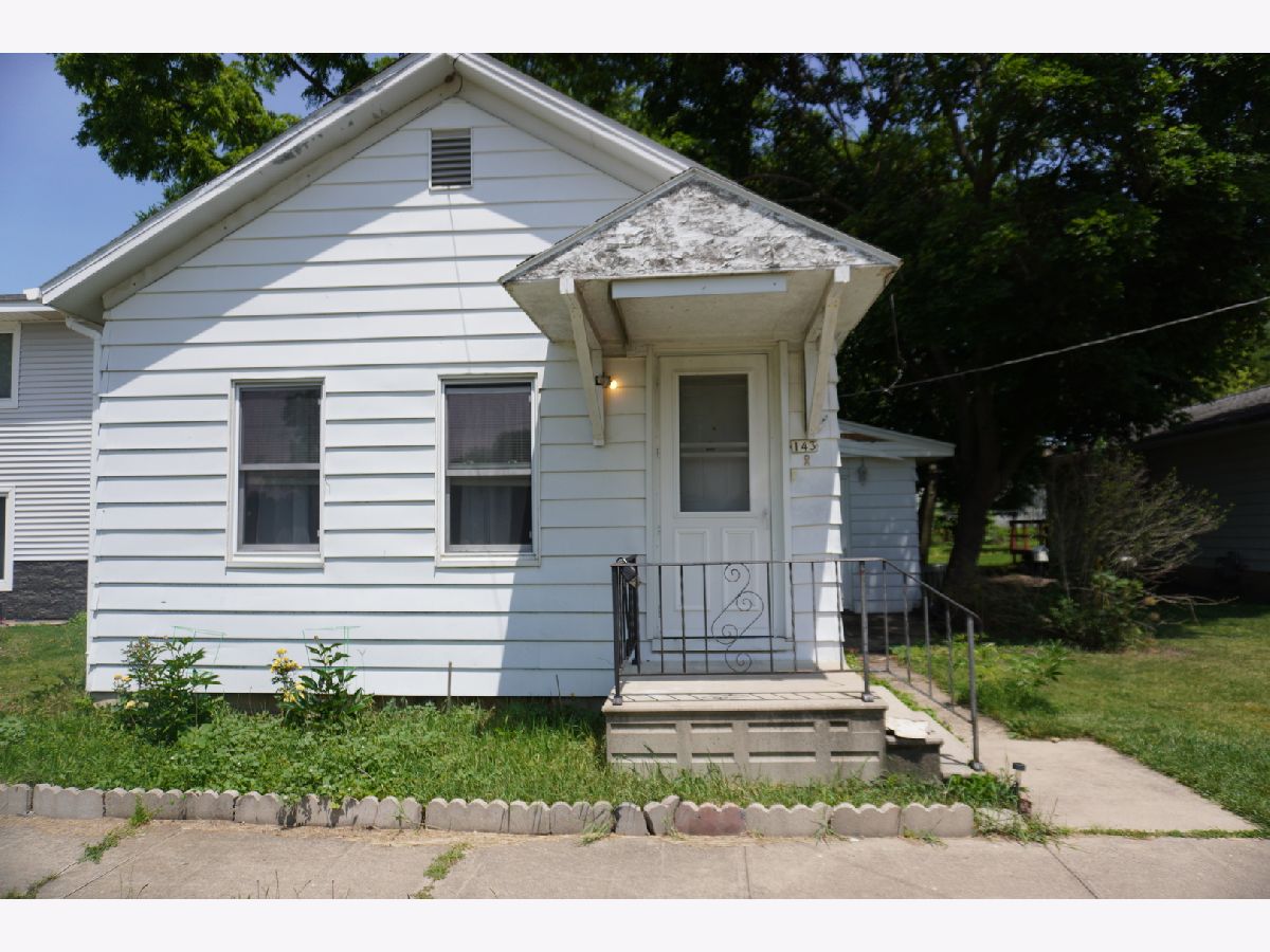  Sold Seneca Illinois, 143 Scott