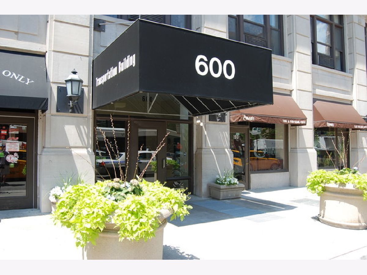 Condominiums Rented The Transportation Building Chicago Illinois, 600 Dearborn