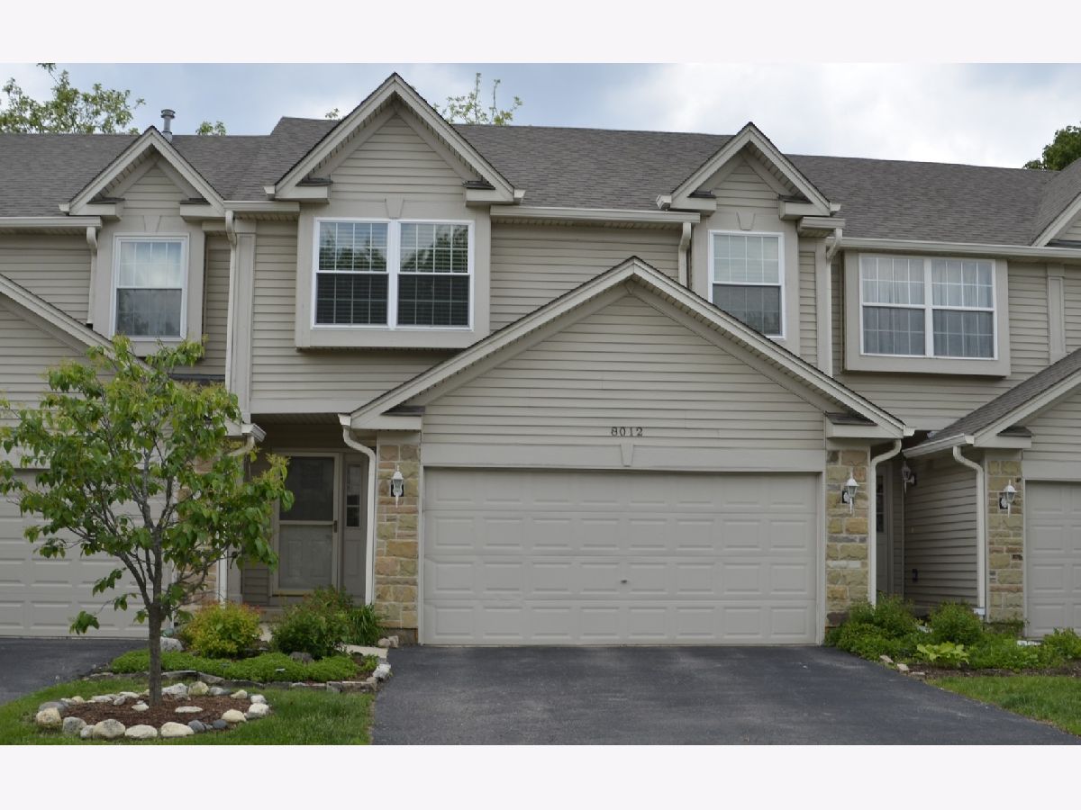 Rented Carpentersville Illinois, 8012 Sierra Woods