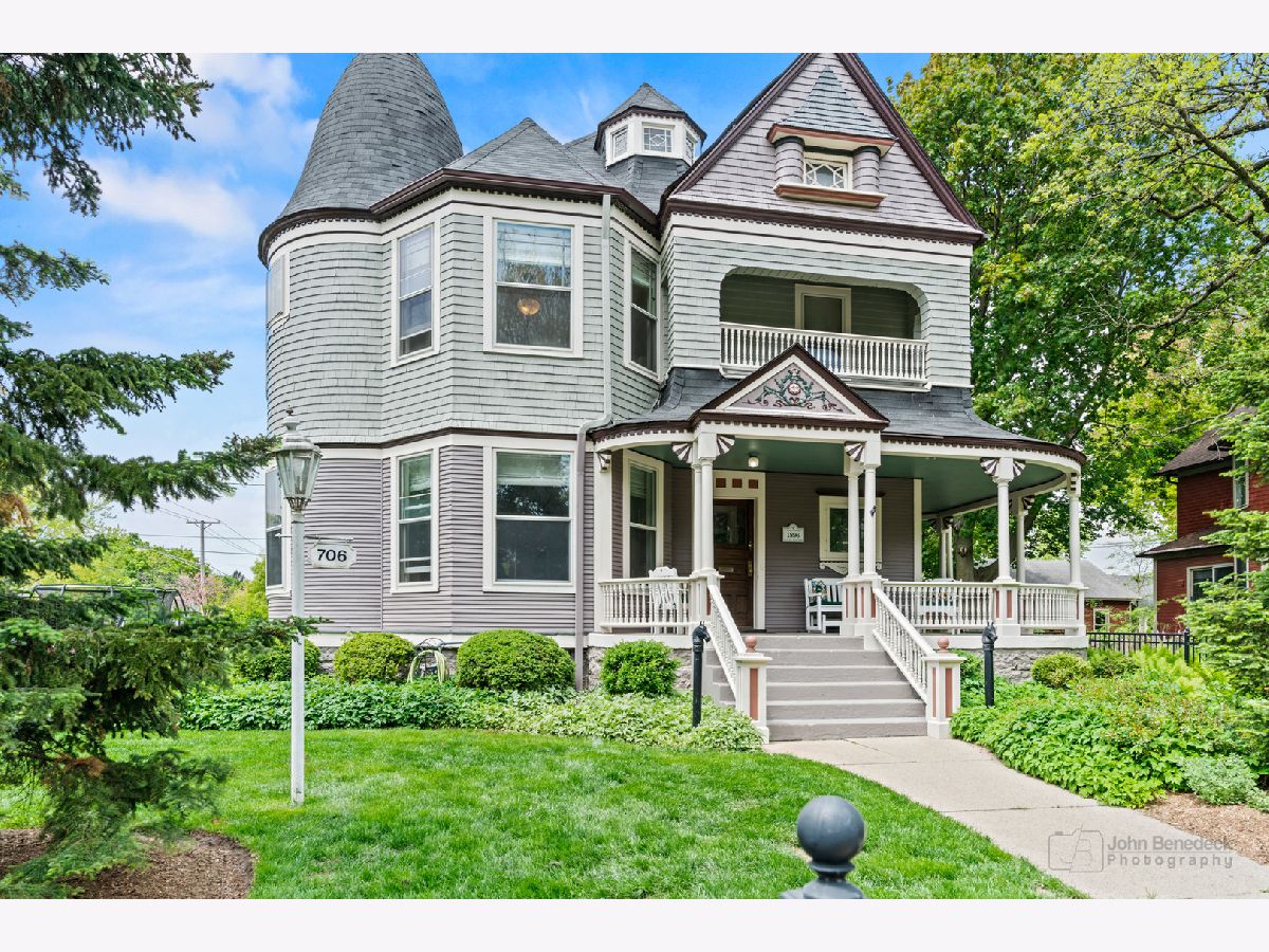 Homes Sold Lovells Elgin Illinois, 706 Douglas