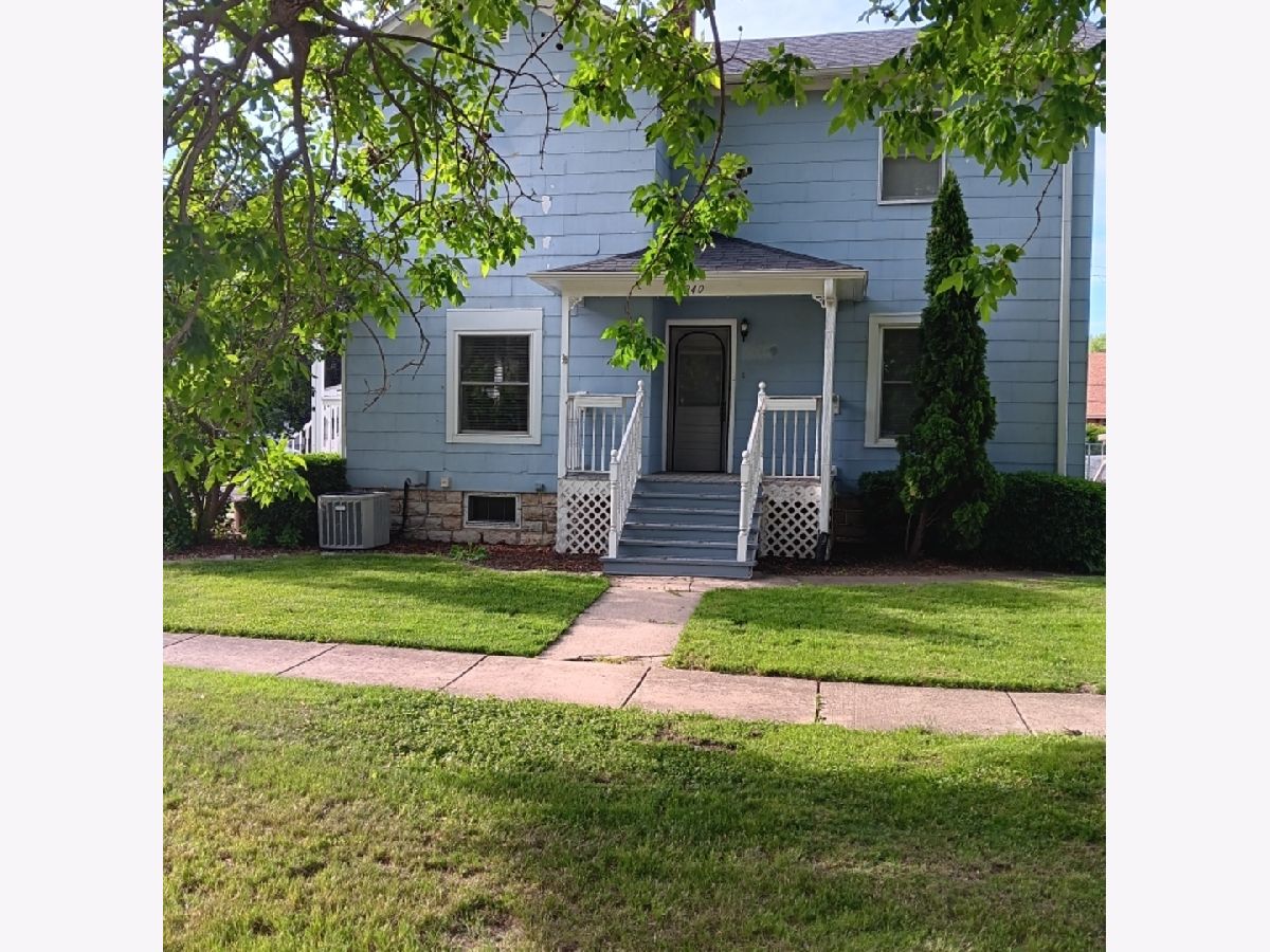  Sold Waterman Illinois, 240 Grant