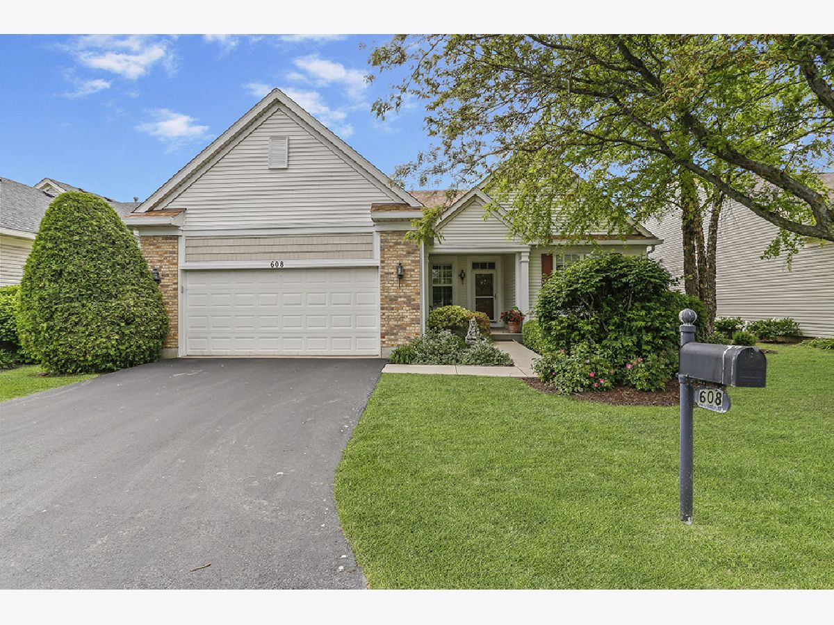 Homes & Townhomes Sold Grand Haven Romeoville Illinois, 608 Bridgeman