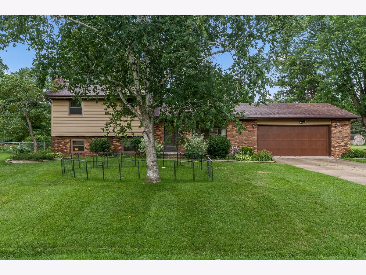  Sold Machesney Park Illinois, 11305 Bertram