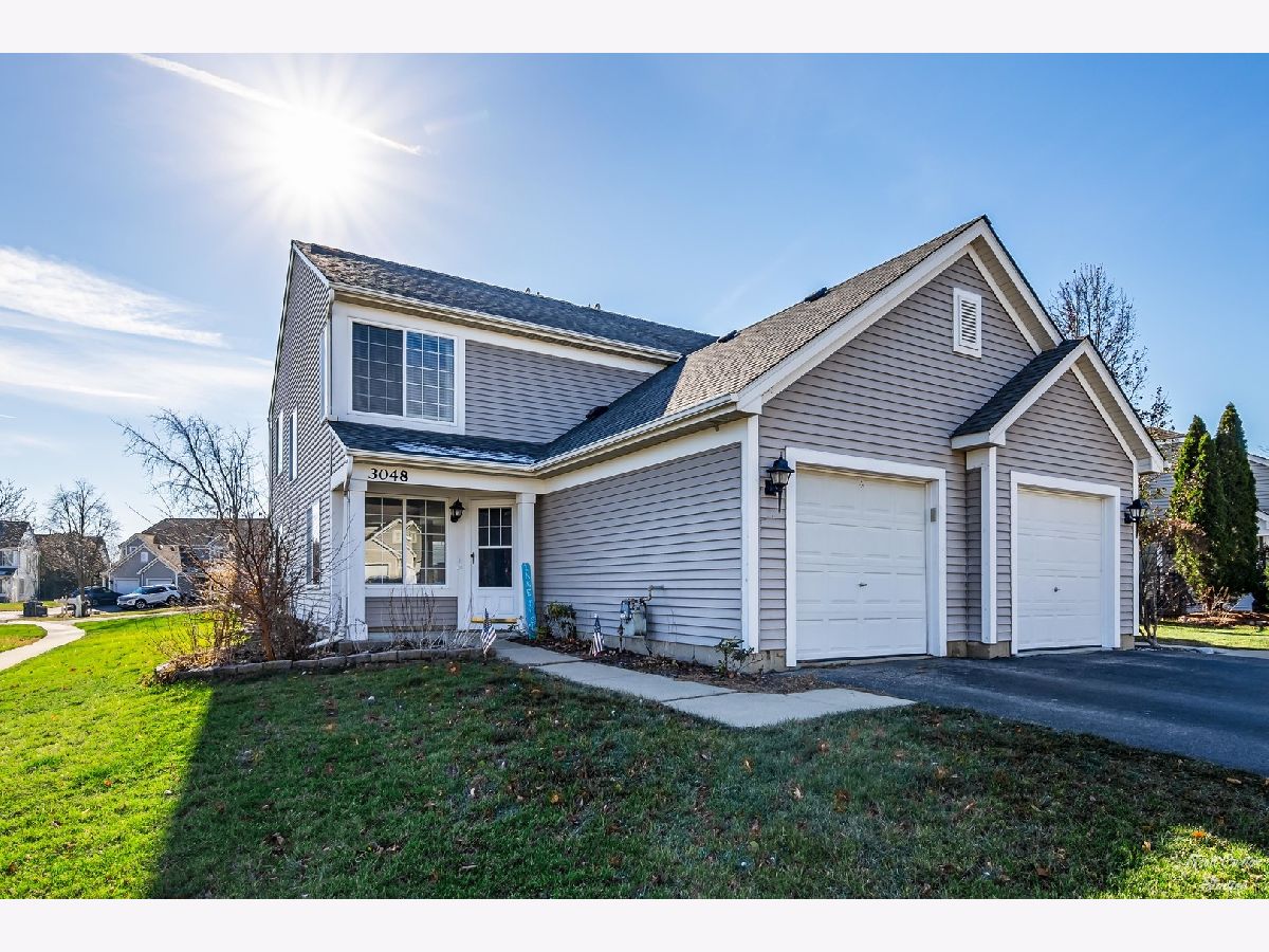 Townhomes Rented Impressions Lake In The Hills Illinois, 3048 Impressions