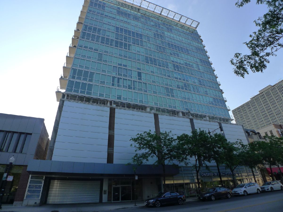 Condominiums Rented Vue 20 Chicago Illinois, 1845 Michigan