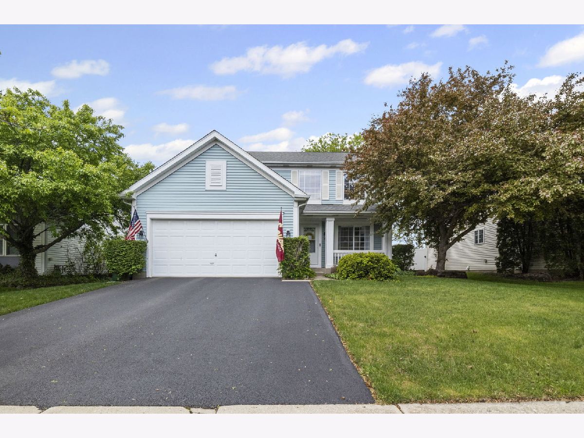 Homes Sold Chesapeake Farms Grayslake Illinois, 1585 Belle Haven