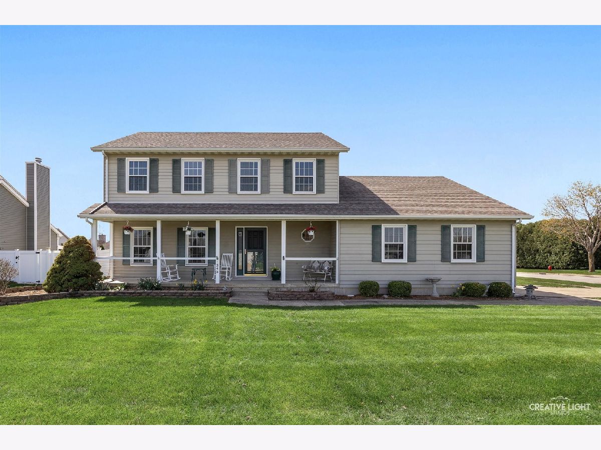 Homes Sold Maple Terrace Sycamore Illinois, 1345 William