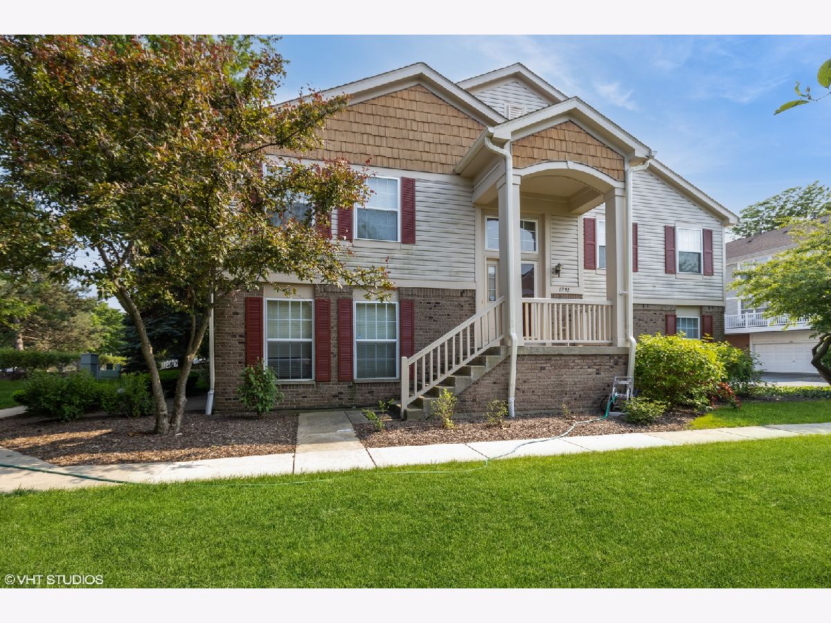 Townhomes Sold Georgetown Square Vernon Hills Illinois, 1292 Georgetown