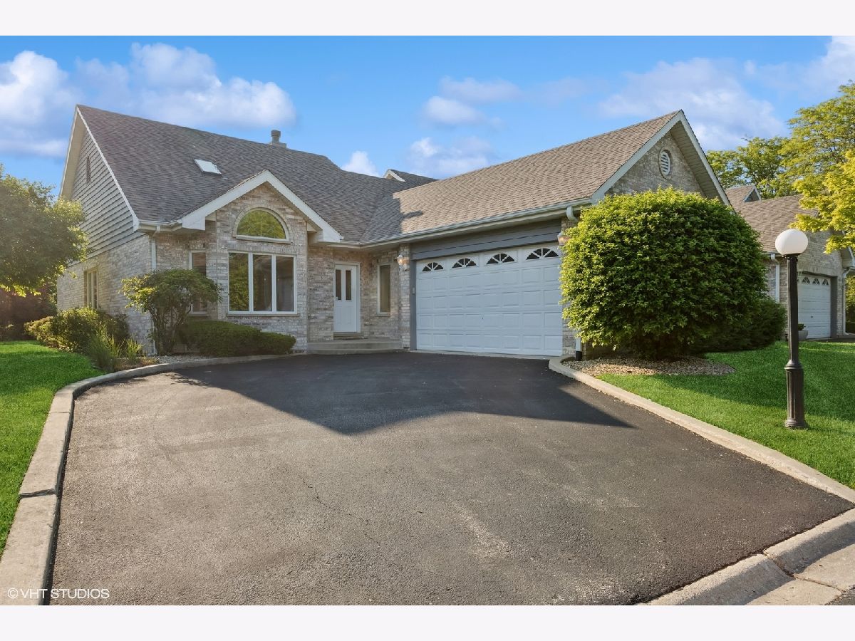 Townhomes Sold Lake Katherine Palos Heights Illinois, 3 Lake Katherine