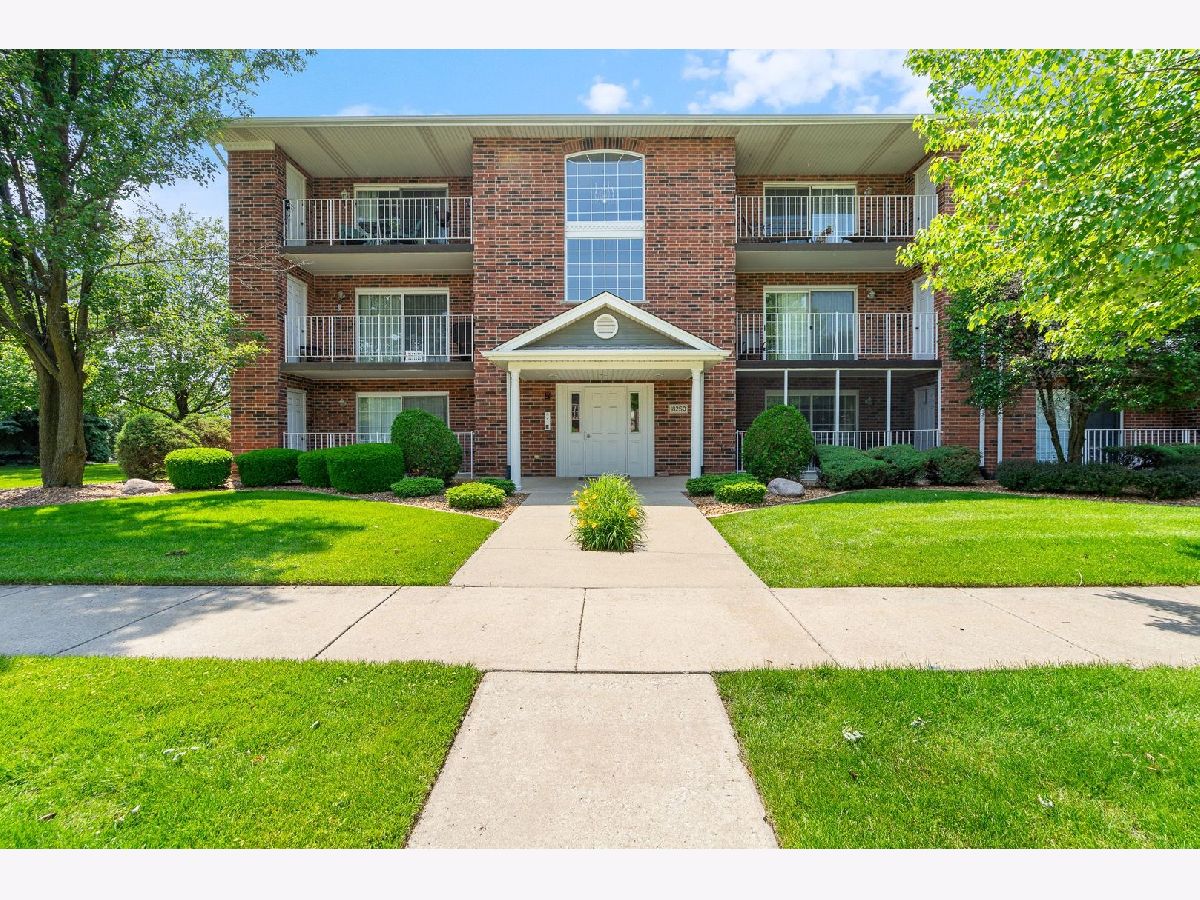 Townhomes & Condos Sold Eagles Nest Tinley Park Illinois, 18250 Eagle