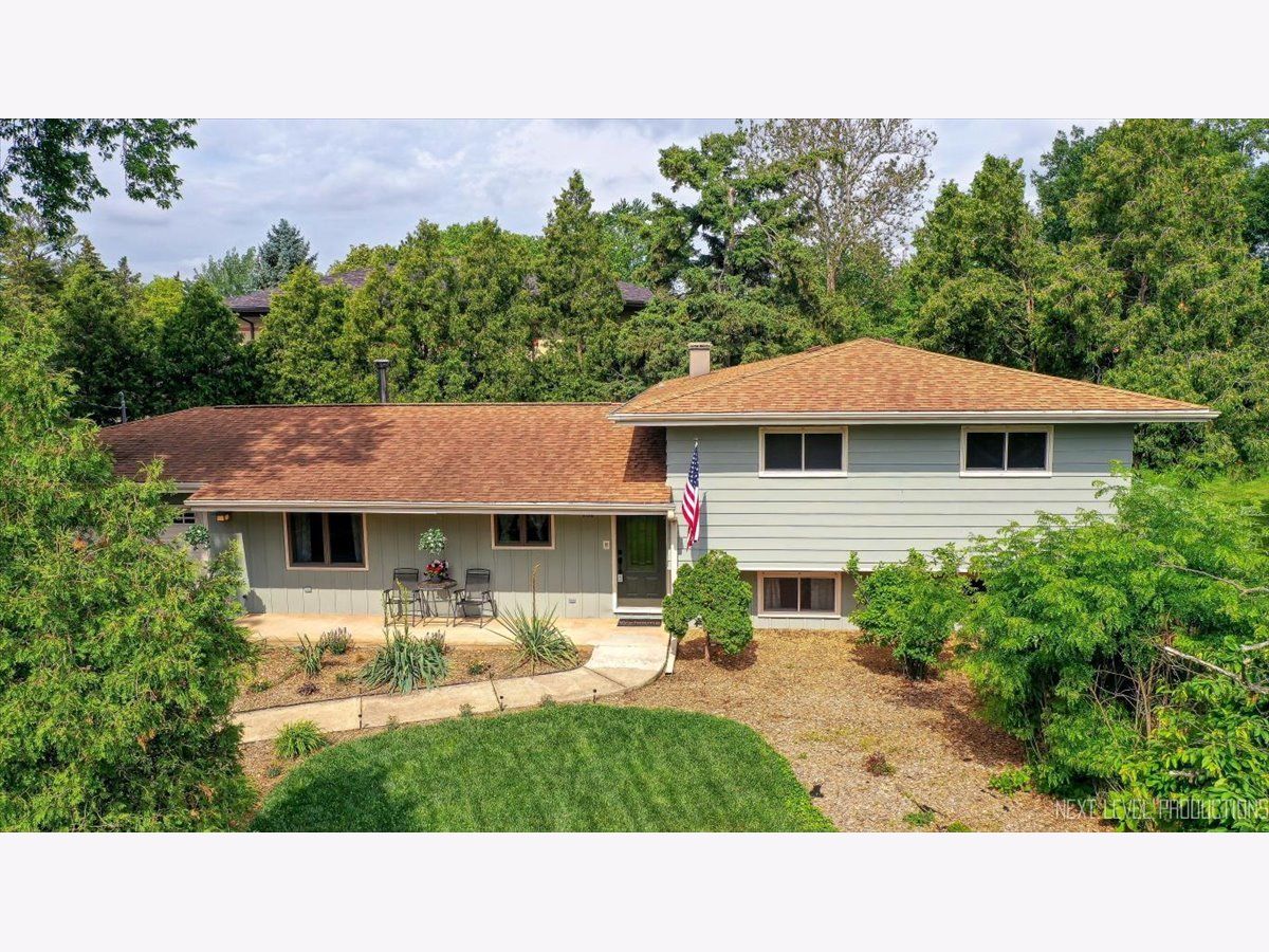 Homes For Sale Bruce Lake Downers Grove Illinois, 8132 Fairmount Avenue