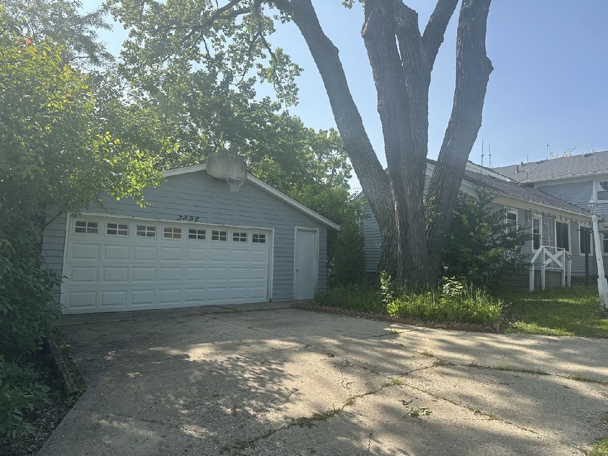  For Rent Gurnee Illinois, 3896 Drexel
