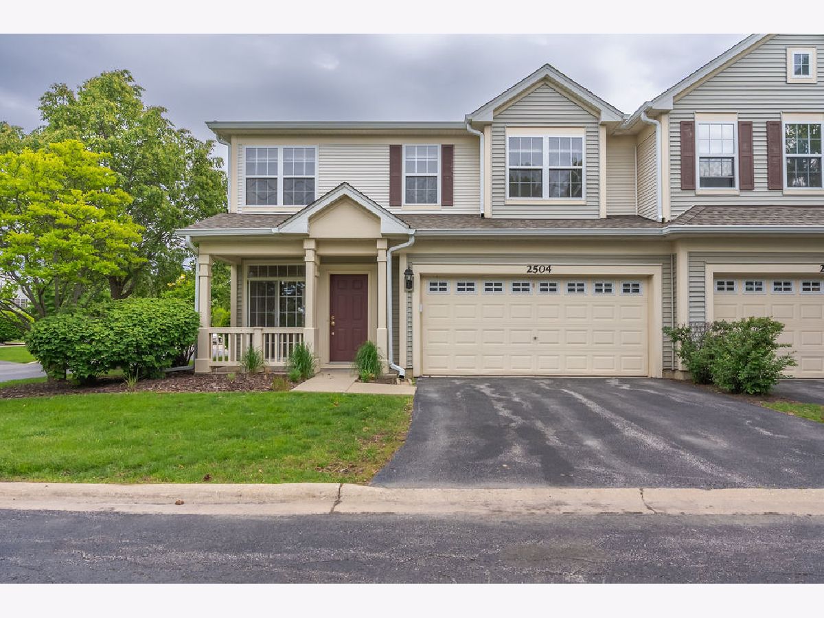 Townhomes & Condos Rented Washington Square Aurora Illinois, 2504 Hillsboro