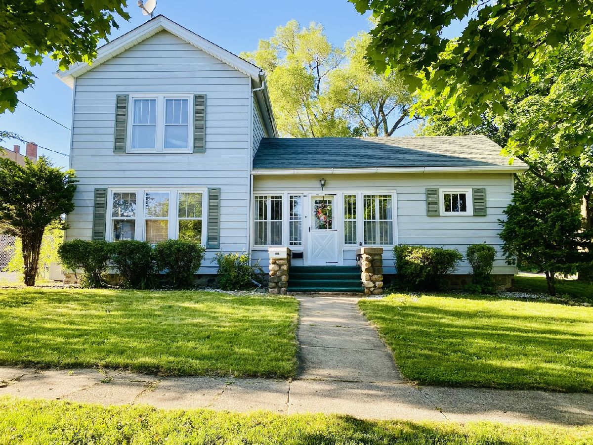  Sold Harvard Illinois, 106 Dewey