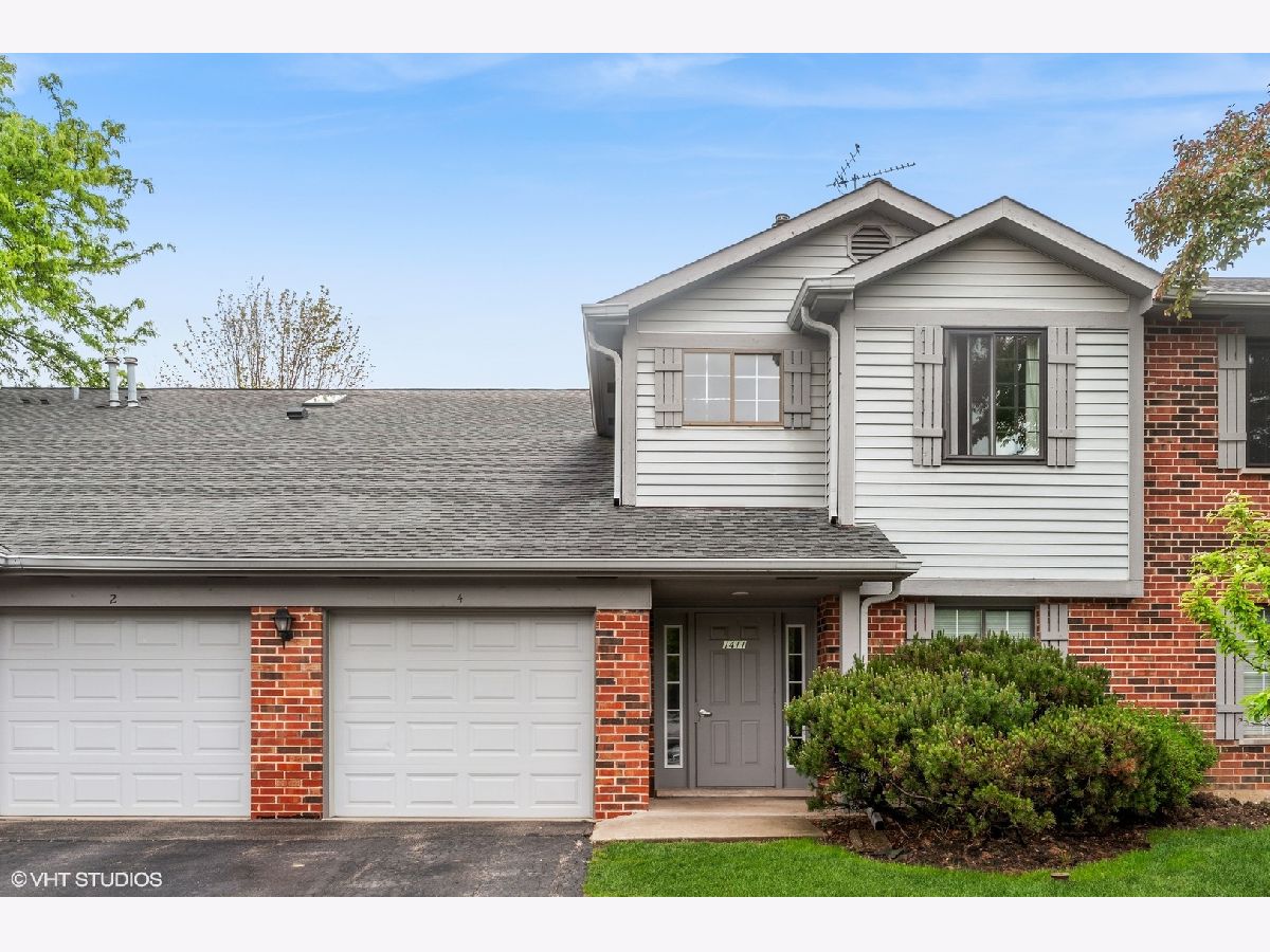 Townhomes & Condos Sold Pheasant Trail Arlington Heights Illinois, 1411 Partridge