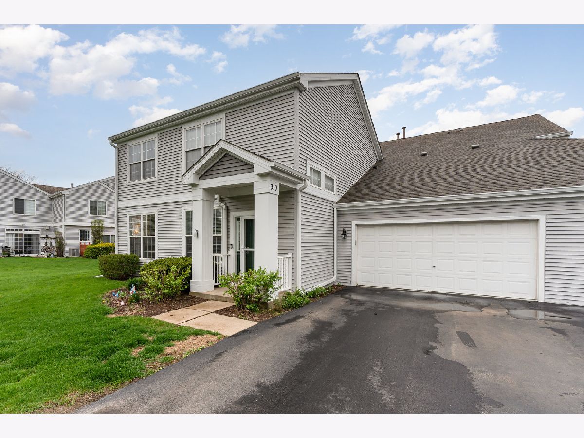 Townhomes & Condos Sold Winding Waters Oswego Illinois, 310 Cascade