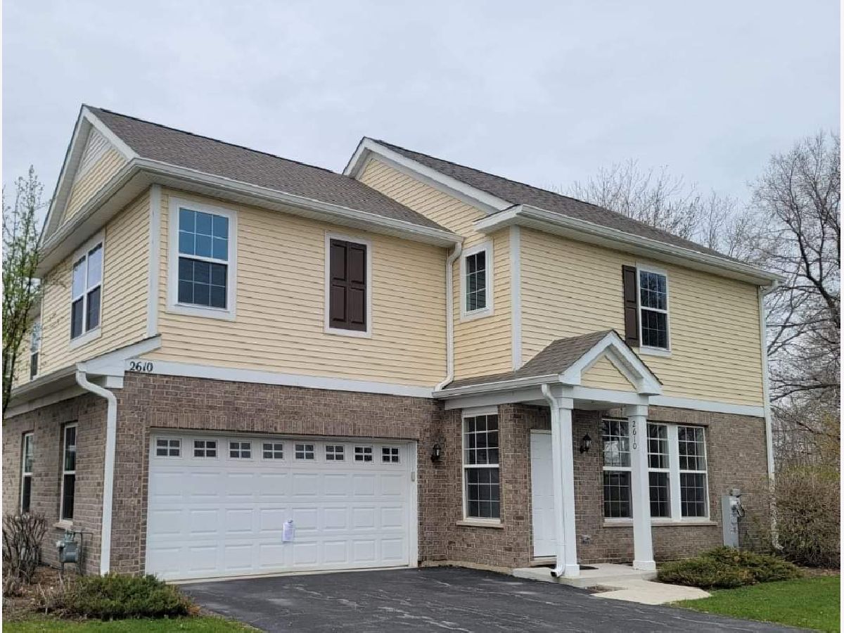  Rented Algonquin Illinois, 2610 Williamsburg