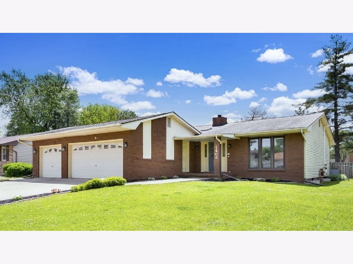 Homes Sold Sugar Creek Normal Illinois, 1403 Hanson