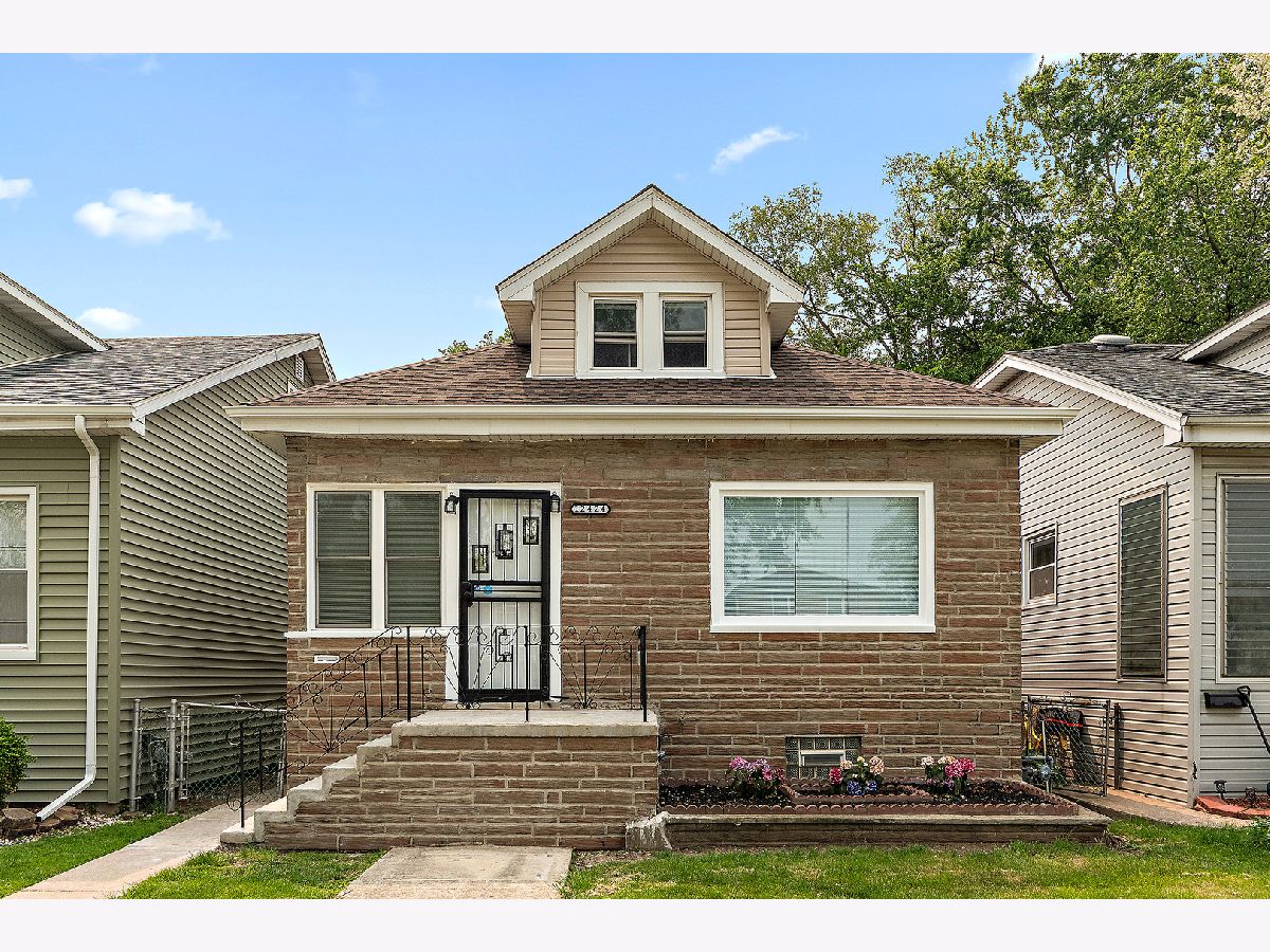  Sold Calumet Park Illinois, 12424 Carpenter