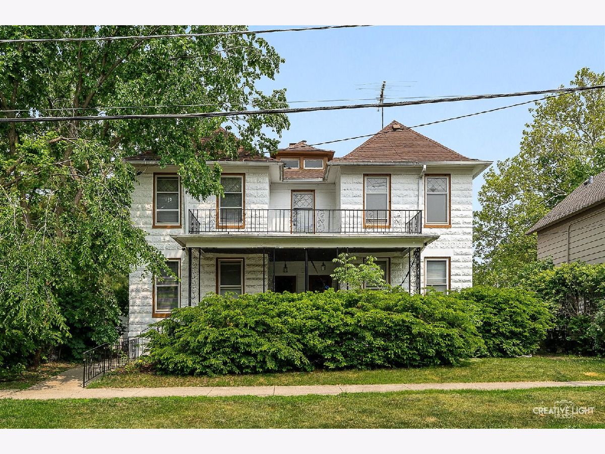  Rented Elgin Illinois, 17 Channing