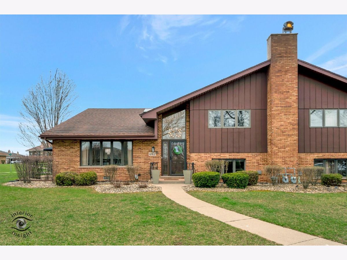 Townhomes & Condos & Homes Sold Eagle Ridge Orland Park Illinois, 17932 Alaska