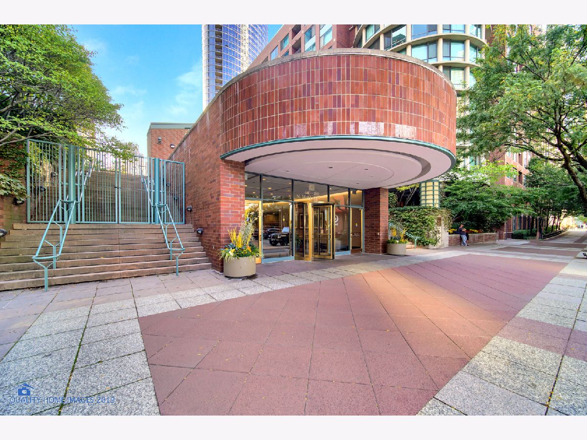 Condominiums Rented Citiview Condos Chicago Illinois, 480 Mcclurg