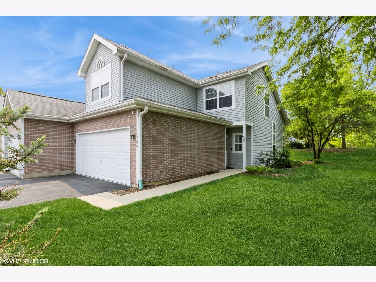 Townhomes & Homes Sold Highland Glen Algonquin Illinois, 246 Grandview