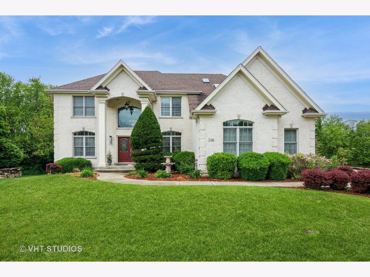 Homes For Sale Vittoria Brooke Estates Bloomingdale Illinois, 316 Juliana Lane