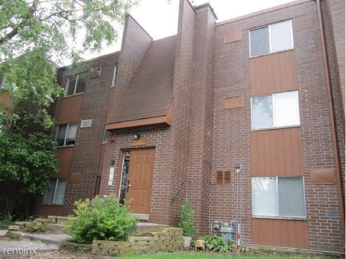  Rented Vernon Hills Illinois, 701 Spruce