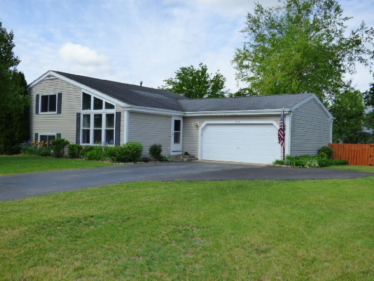 Townhomes & Homes Sold Deerpass Marengo Illinois, 1034 Cottonwood