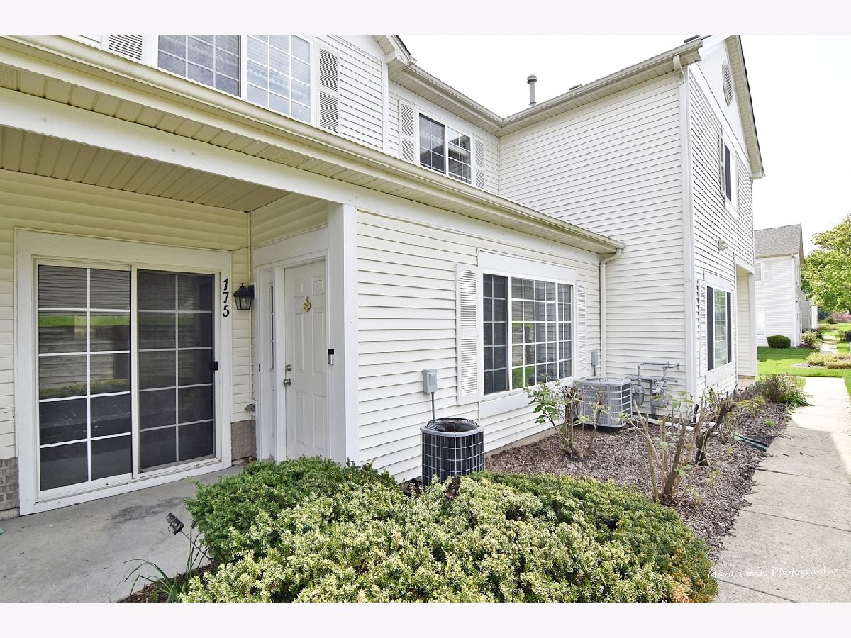 Townhomes & Condos Rented Heather Glen Aurora Illinois, 175 Braxton