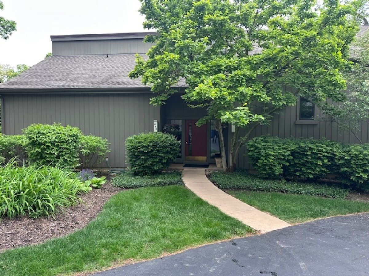  Sold Lake Barrington Illinois, 640 Old Barn