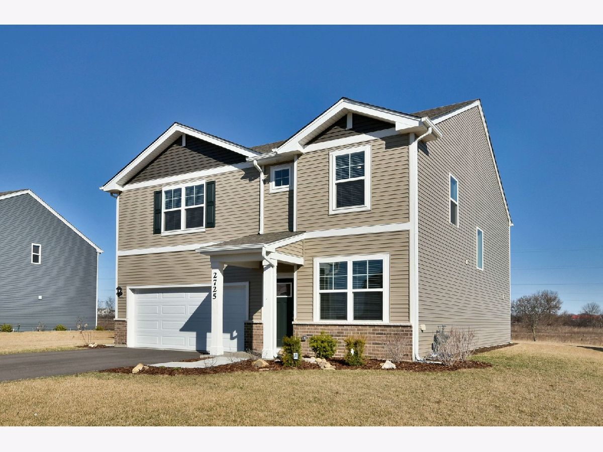 Homes & Townhomes Sold Grande Reserve Yorkville Illinois, 2725 Berrywood