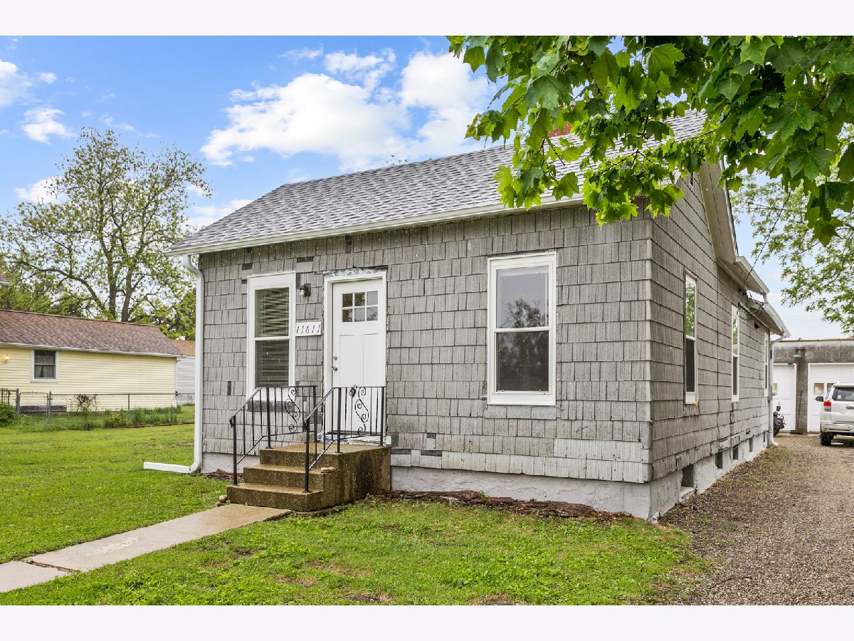  Rented Hebron Illinois, 11611 Maple