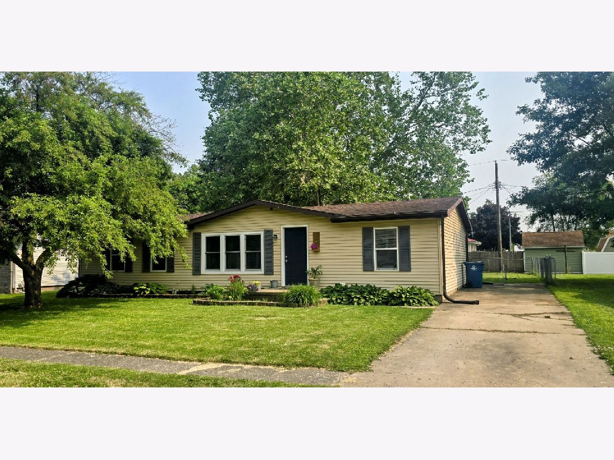  Sold Ogden Illinois, 114 Prairie